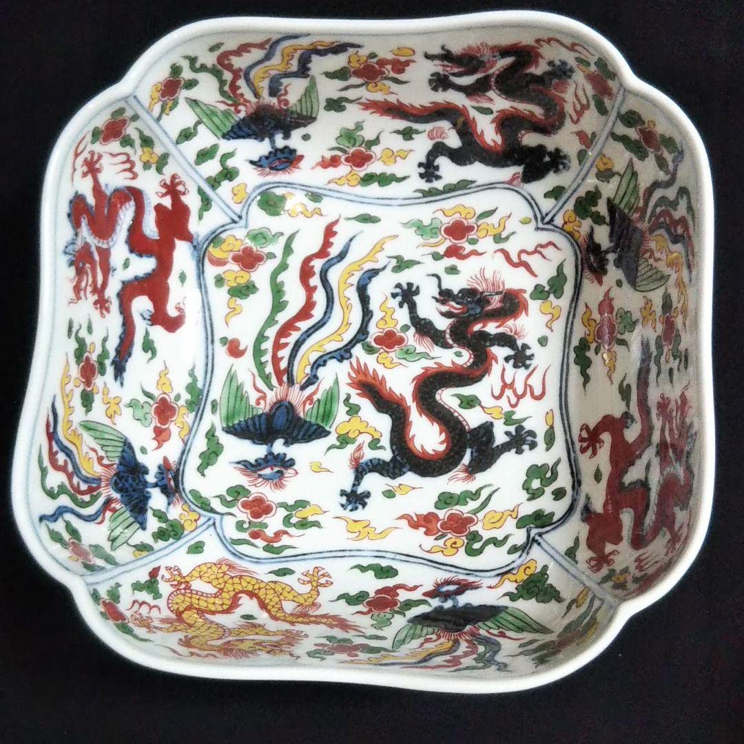 Amazon.co.jp: 未使用 彌左衛門作 染錦万暦龍鳳凰絵 花形大鉢 古伊万里